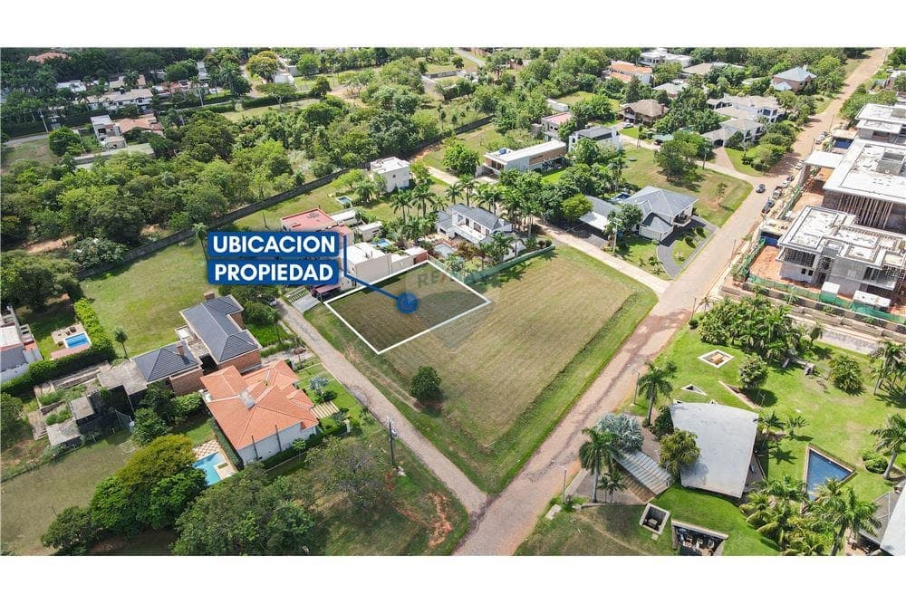 TERRENO EN EL BARRIO CERRADO MONTE SOL LUQUE EN VENTA