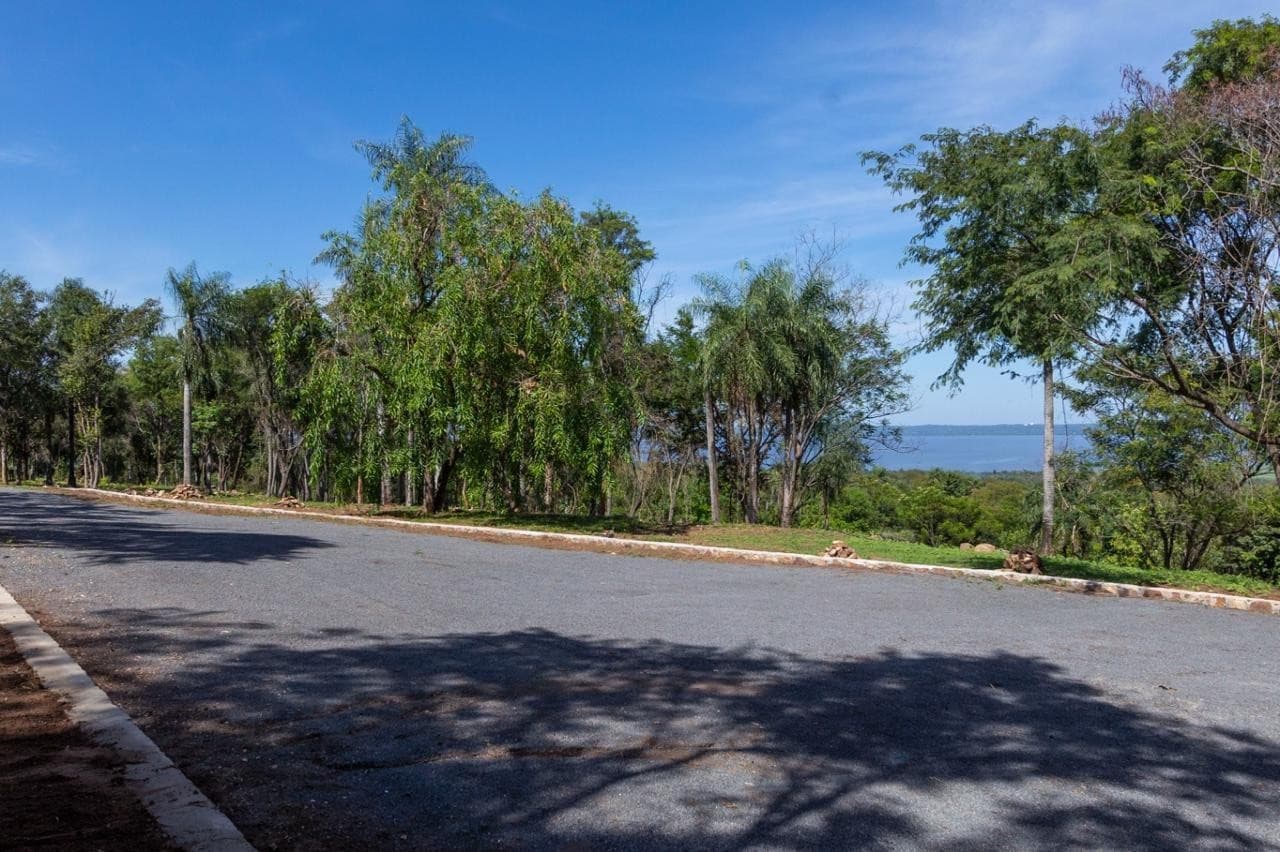 Exclusivo Terreno en Barrio Cerrado San Bernardino – 2