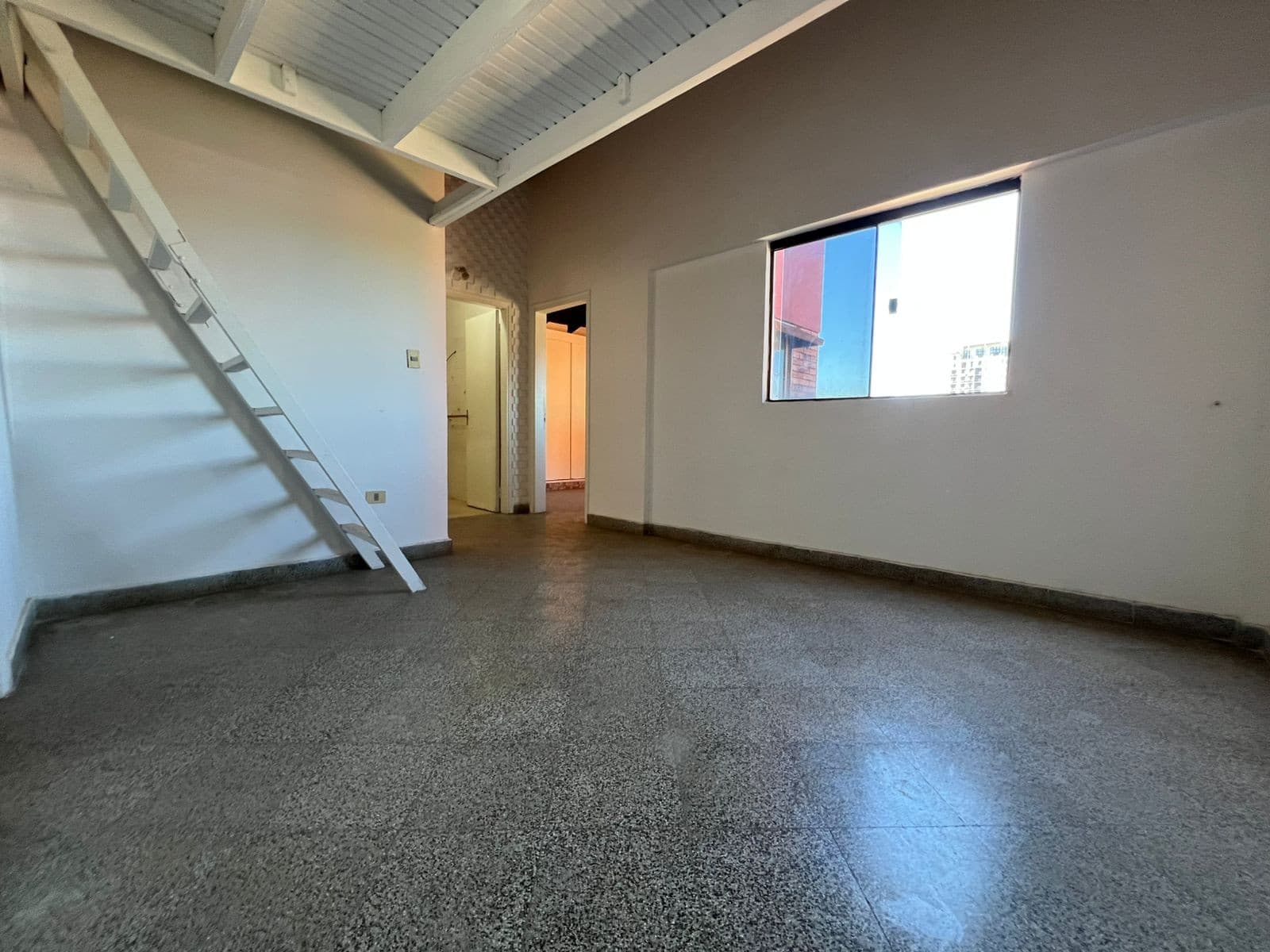 OFERTO dpto en Fernando de la mora zona NORTE – 2