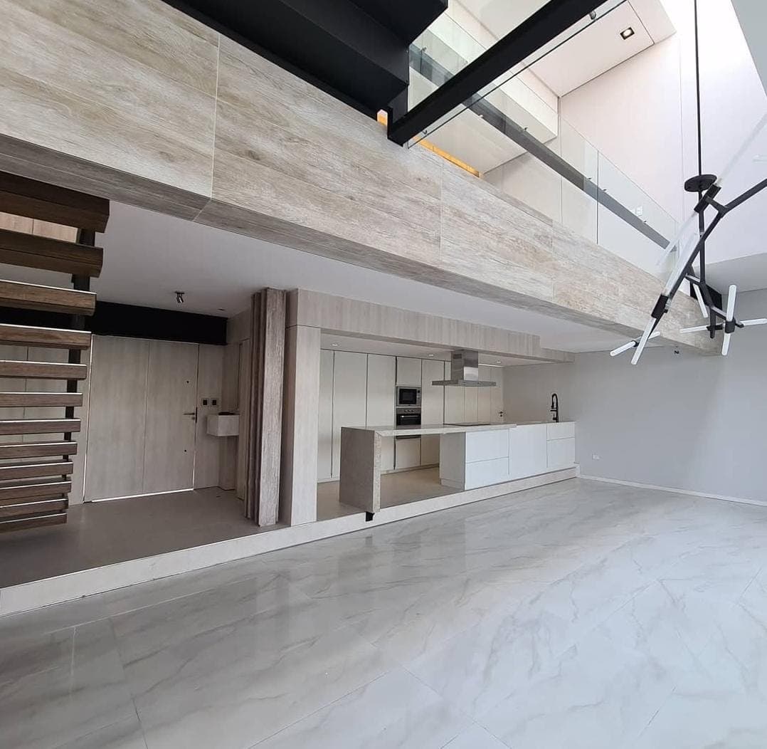 OPORTUNIDAD -EN VENTA – CASA PAREADA EN EL CORAZÓN DE MBURUCUYÁ – 3