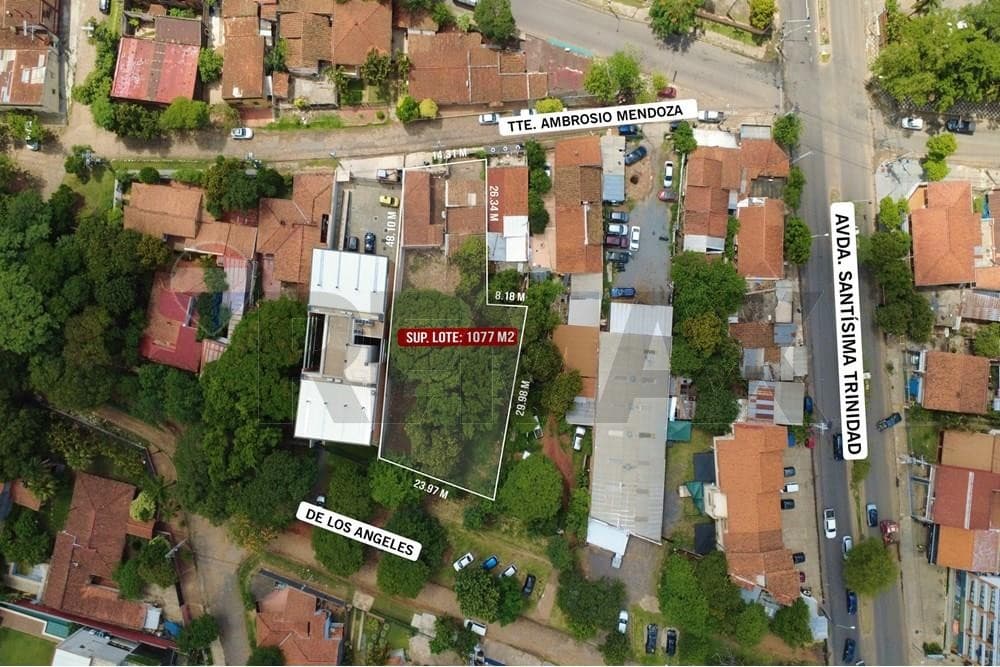 VENDO TERRENO DE 1076M2 - AV SANTISIMA TRINIDAD. ASUNCION. 380,000 $
