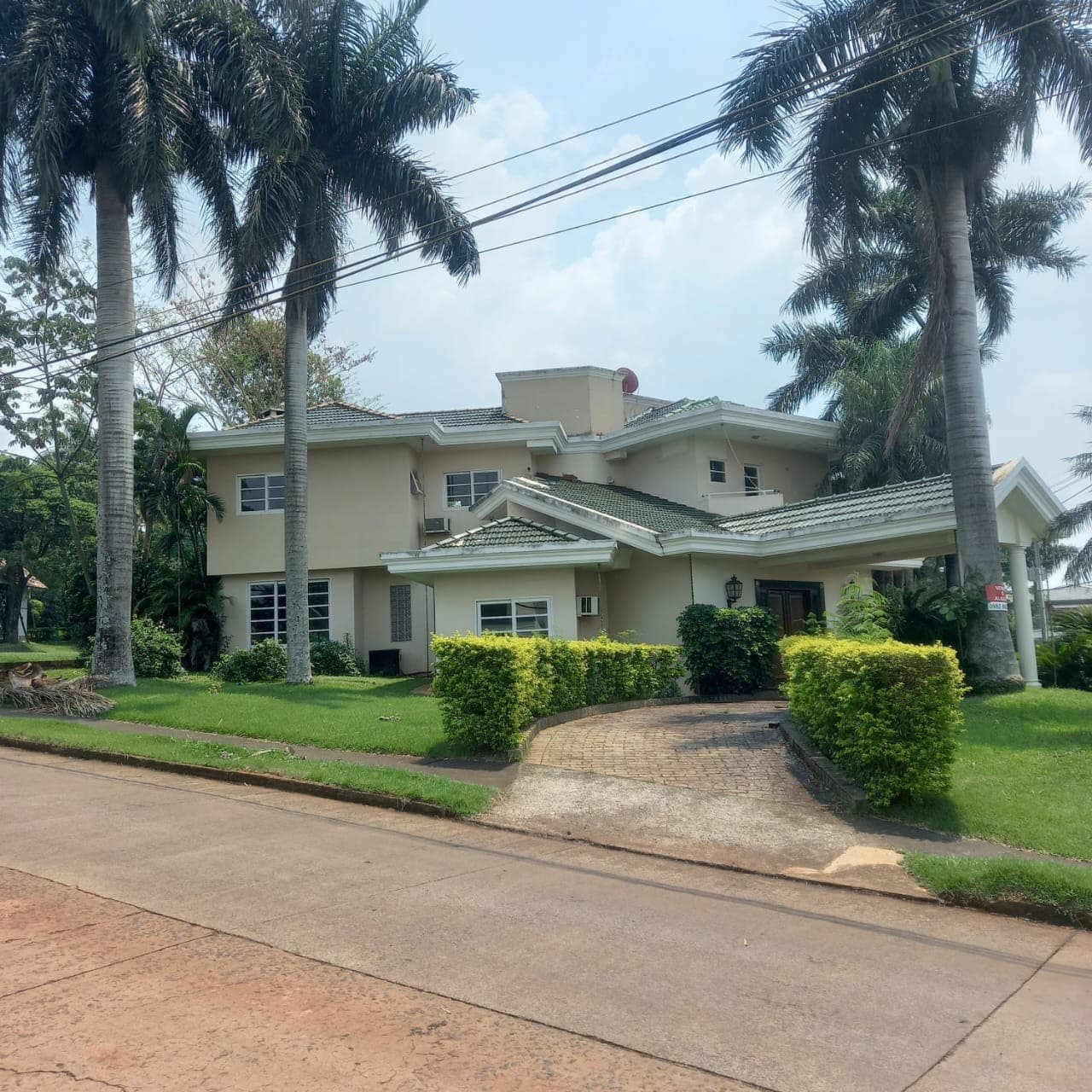 VENDO CASA EN PARANA COUNTRY CLUB – 2
