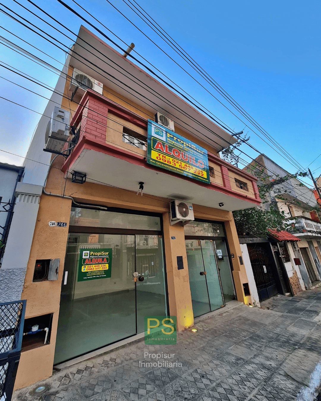 Amplia casa en Venta - Asunción – 2
