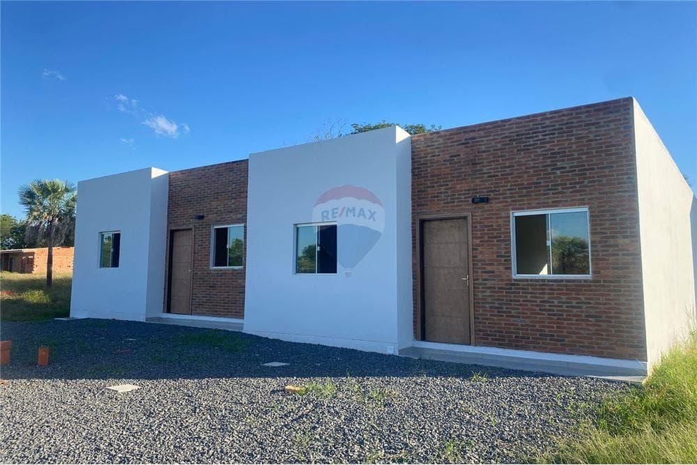 Exclusiva Casa en Venta en Villa Florencia, Limpio - Ubicación Privilegiada en Isla Aveiro – 3