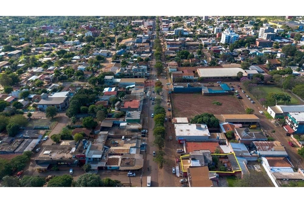 Propiedad de Uso Mixto: Oportunidad Comercial y Residencial en Venta – 2