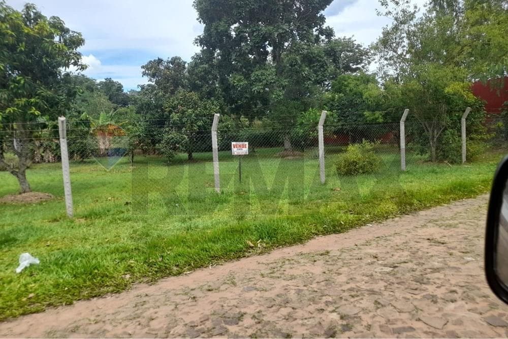 HERMOSO TERRENO CON QUINCHO EN LUQUE - MORA CUE – 2