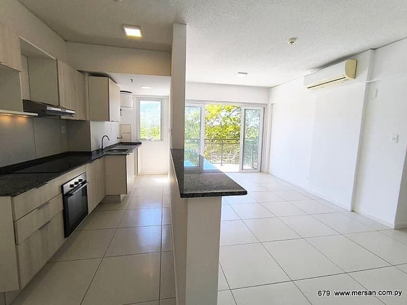 VENTA DEPARTAMENTO 2 DORM. C/ COCH. Bº SAN VICENTE Z/ COL. COREANO (CÓD. 679)