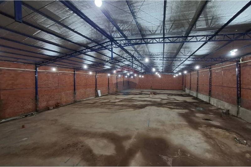 Alquilo amplio depósito en Mariano Roque Alonso. 5,000 $ Mensual (M.L.) – 3