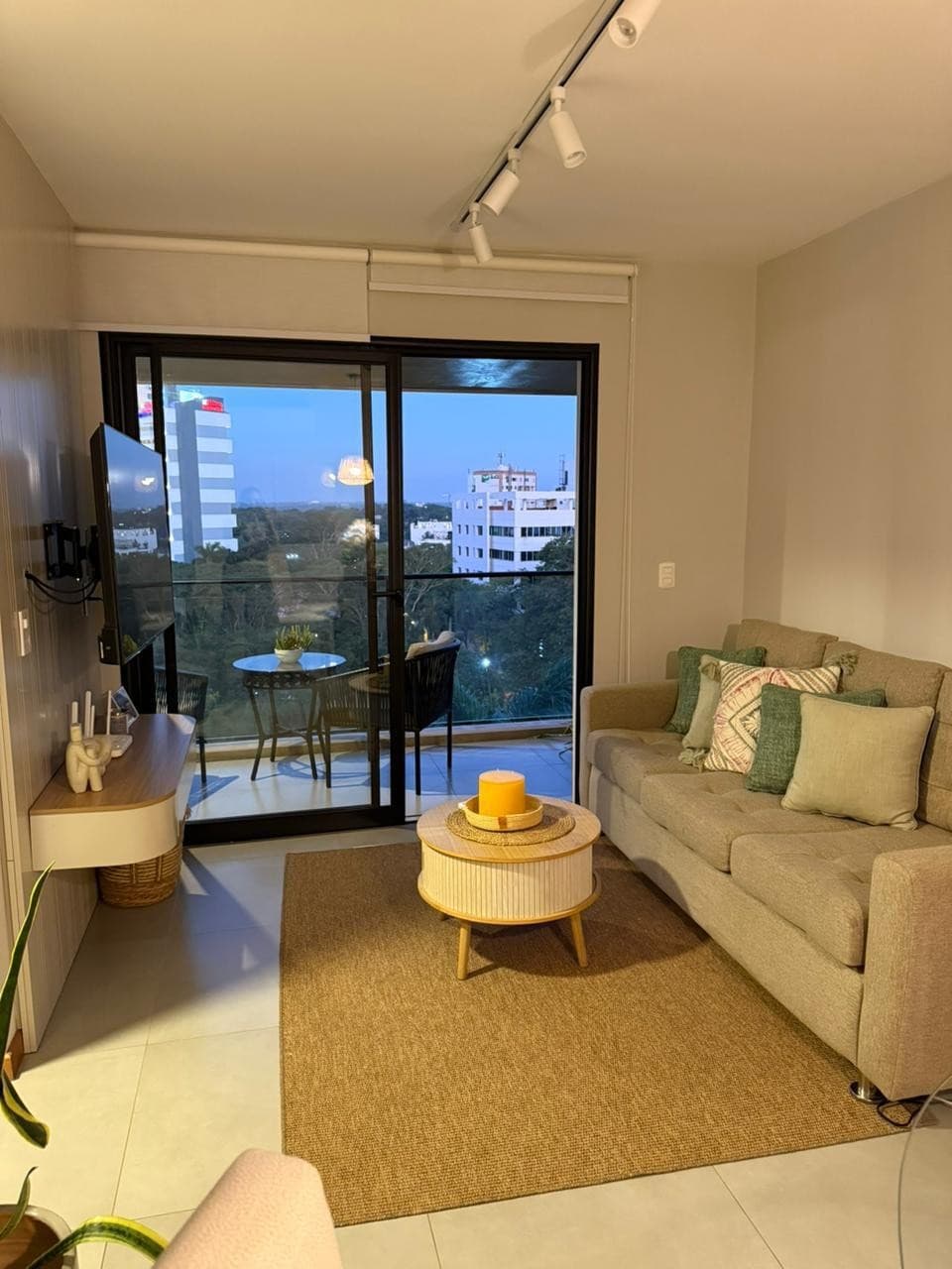 ALQUILO DEPARTAMENTO DE 1 DORMITORIO AMOBLADO A PASOS DEL SHOPPING DEL SOL ✨ – 2