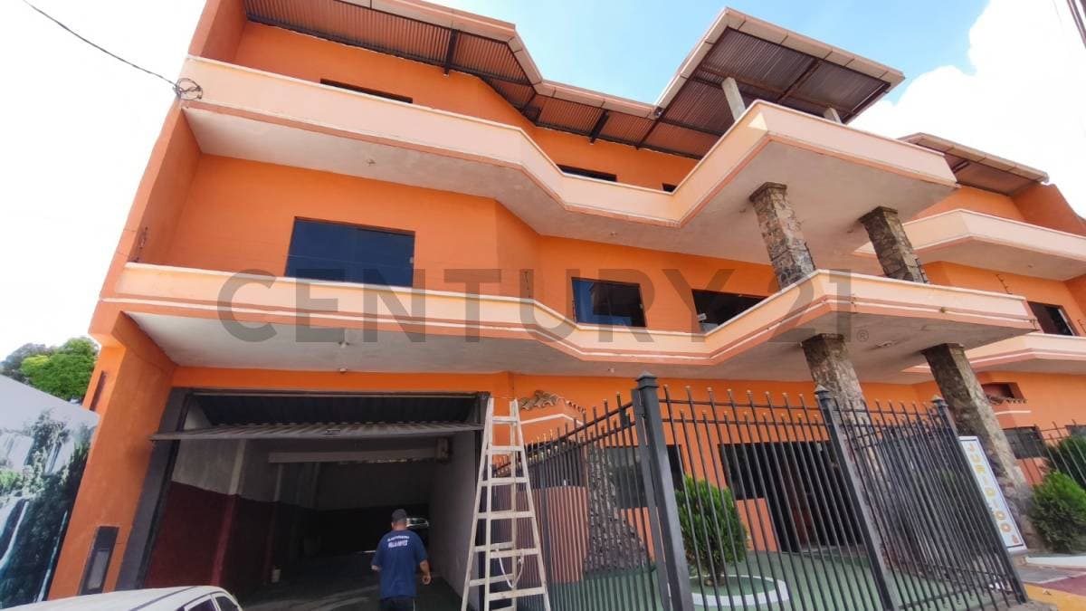 Edificio en Alquiler en San Lorenzo – 2