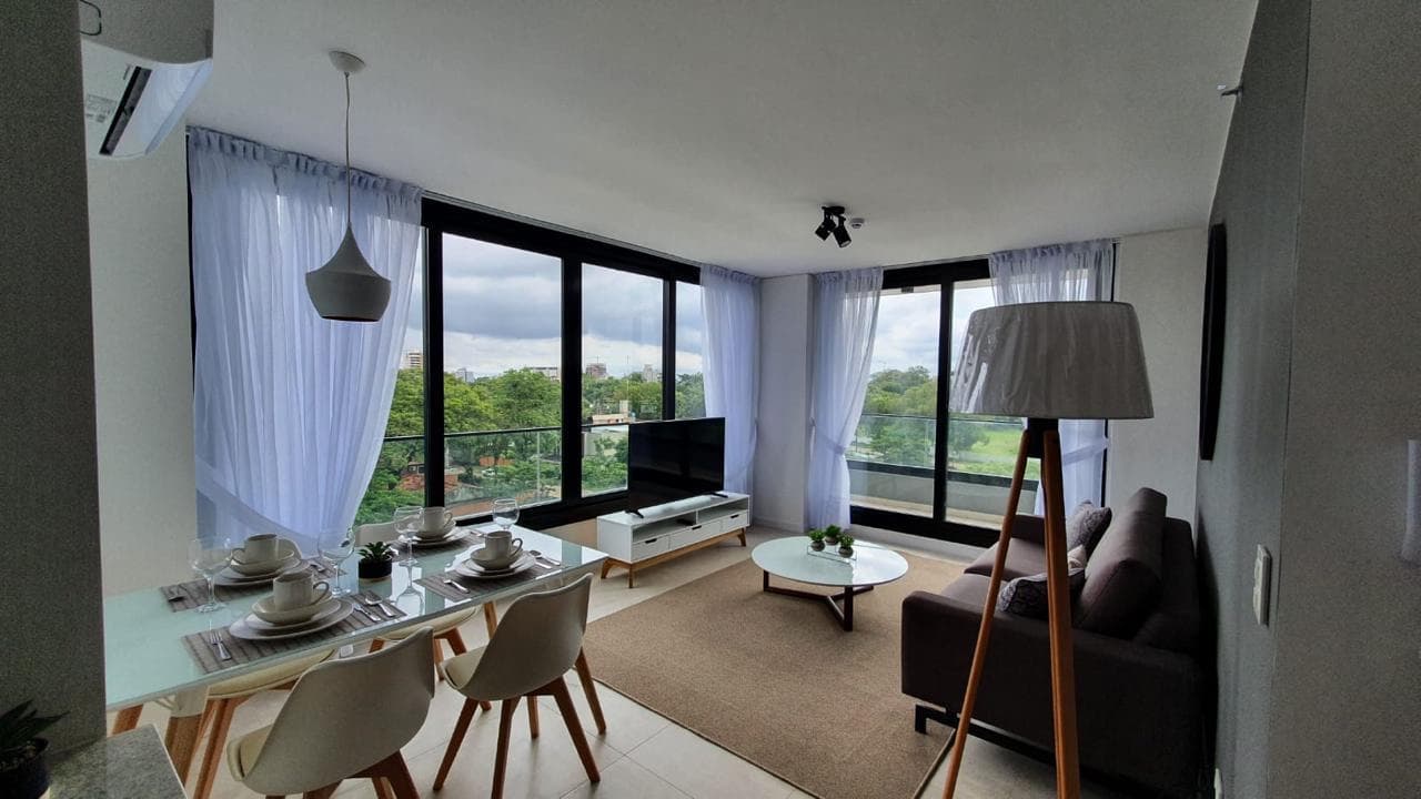 Alquilo hermoso departamento en FEEL