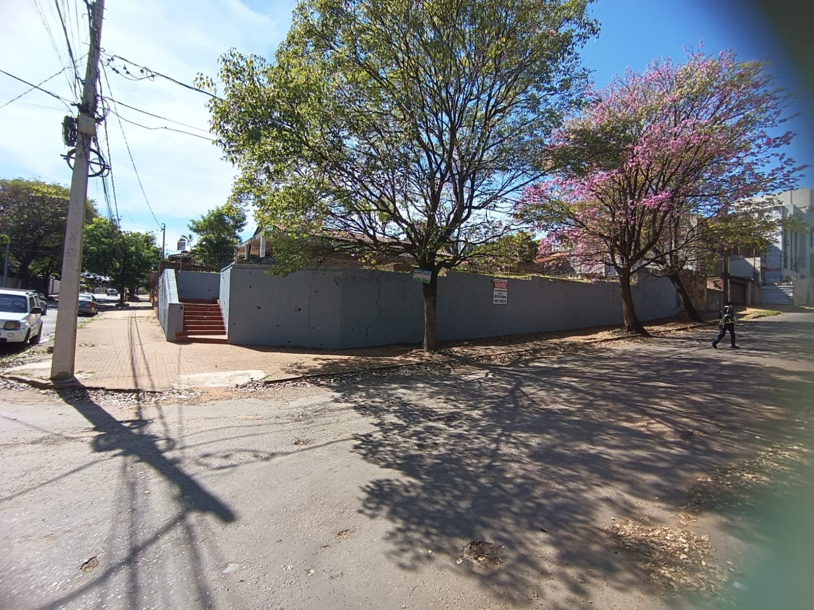Vendo la mejor esquina de Barrio Jara – 3