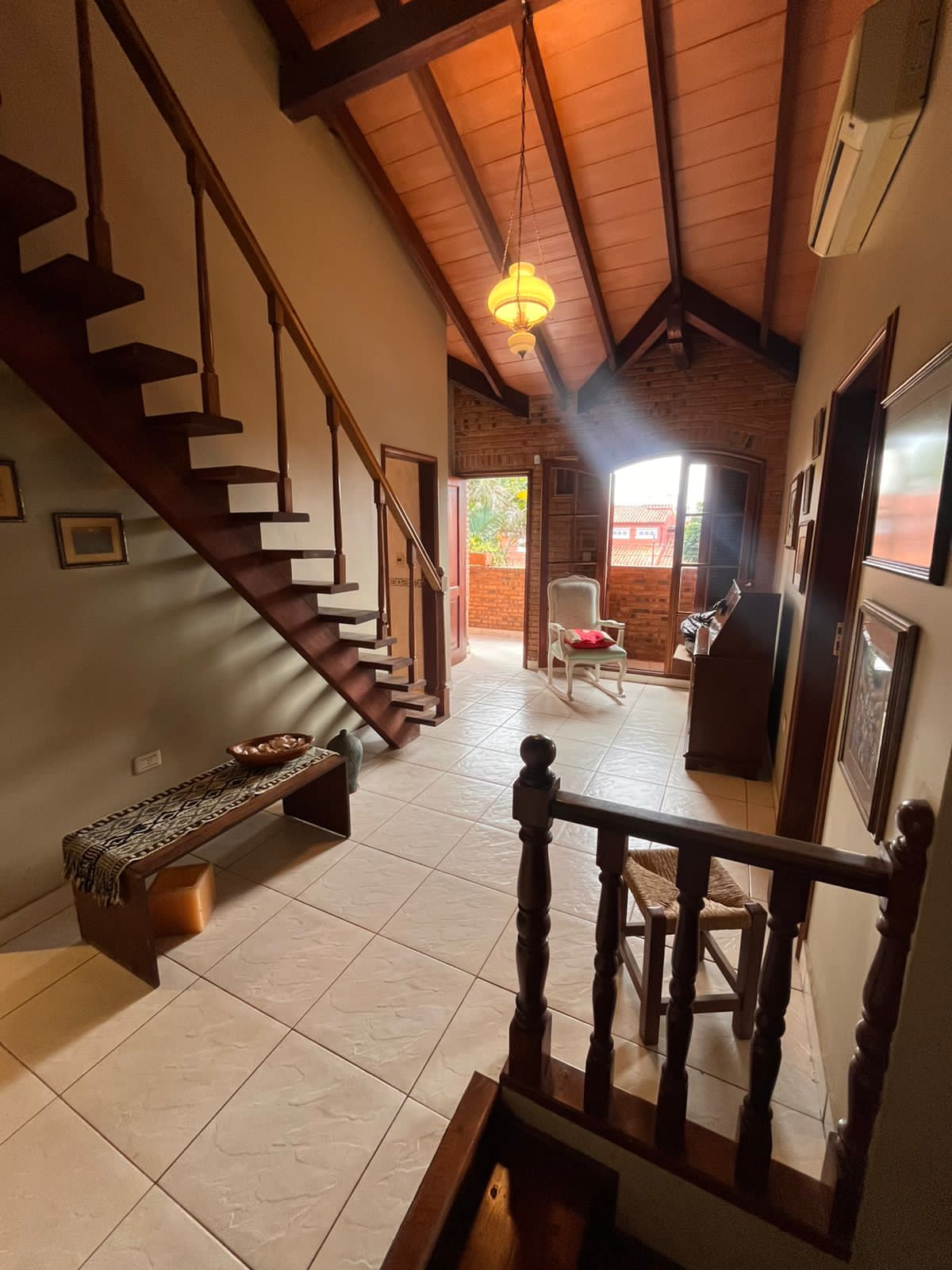 ALQUILO HERMOSA RESIDENCIA DE 3 DORMITORIOS EN LAS LOMAS – 3
