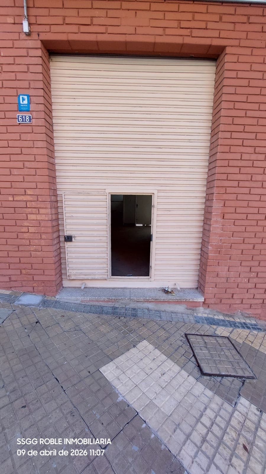 SALÓN COMERCIAL EN ALQUILER - ZONA PLAZA ITALIA