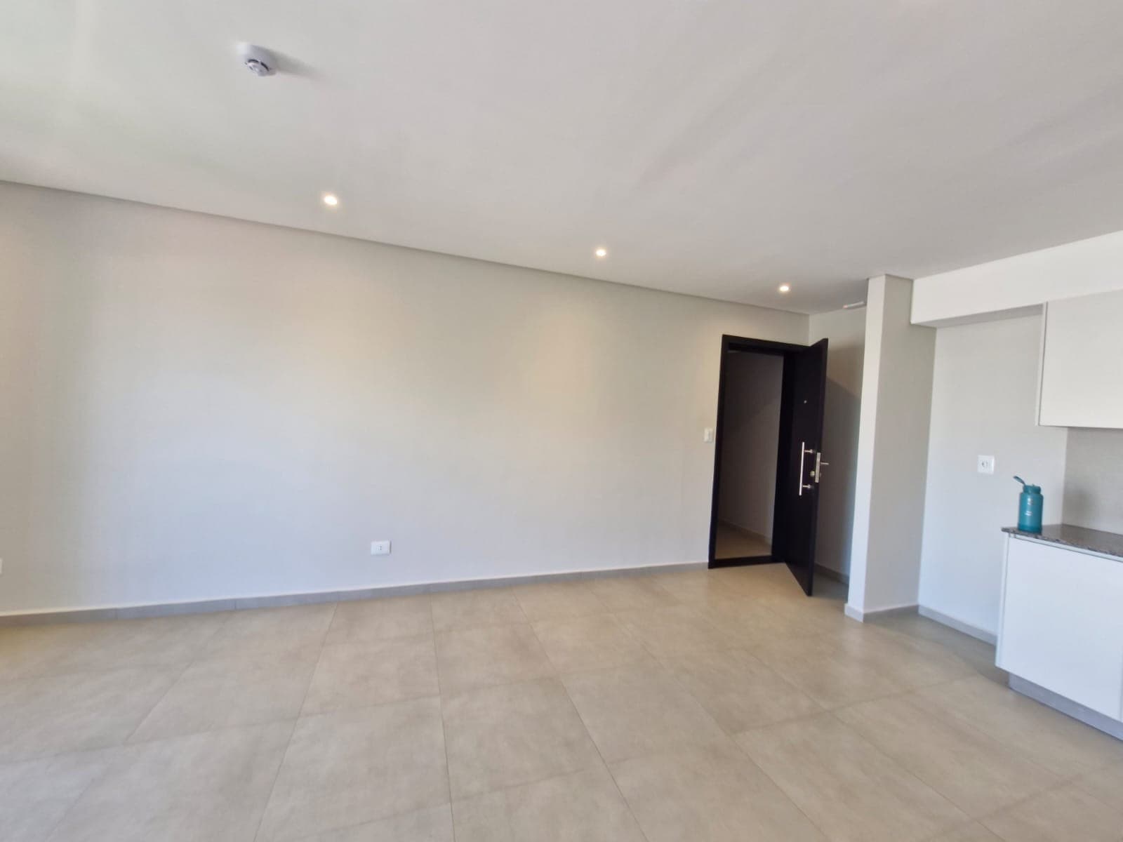 HERMOSO DEPARTAMENTO A ESTRENAR, 2 DORMITORIOS, ZONA ALTA, CERCA DEL CIT – 3