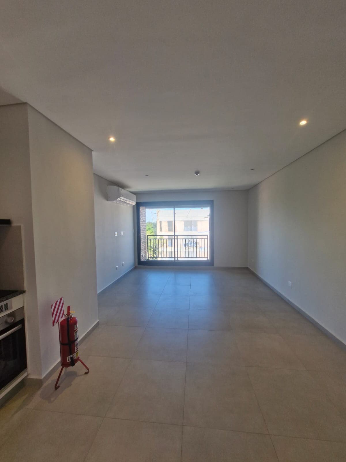 HERMOSO DEPARTAMENTO A ESTRENAR, 2 DORMITORIOS, ZONA ALTA, CERCA DEL CIT – 2