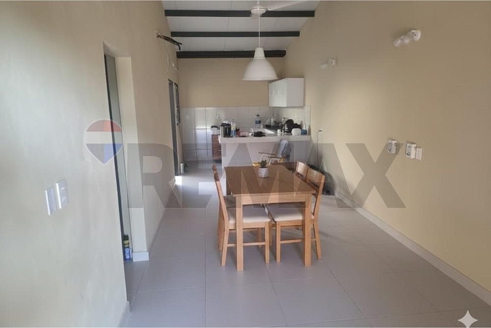 VENDO CHALET A ESTRENAR EN GUARAMBARE – 2