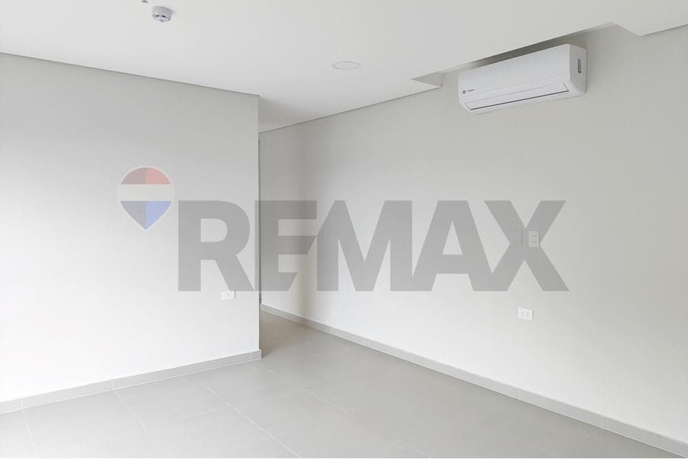 AMPLIO DEPARTAMENTO A LA VENTA – 3