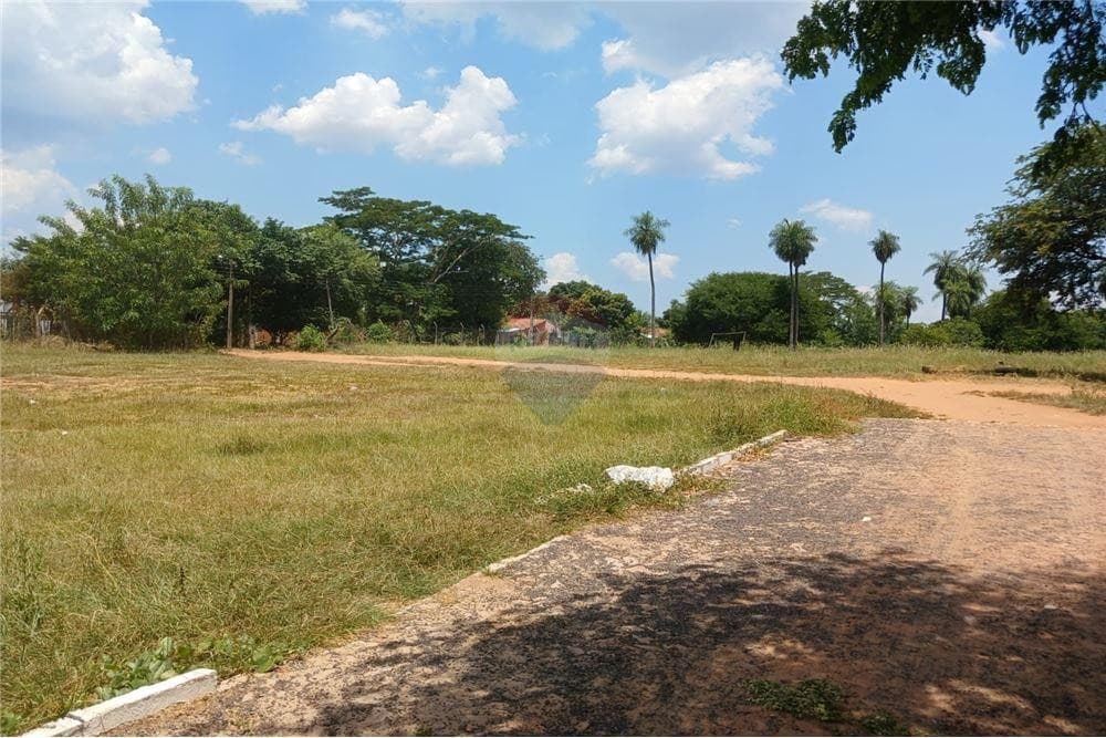 VENDO TERRENOS EN MARIANO ROQUE ALONSO - ARECAYÁ – 2