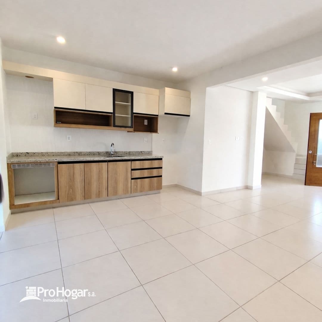 VENDO DUPLEX DE 3 DORMITORIOS CON PISCINA EN LUQUE B PRIMAVERA – 3