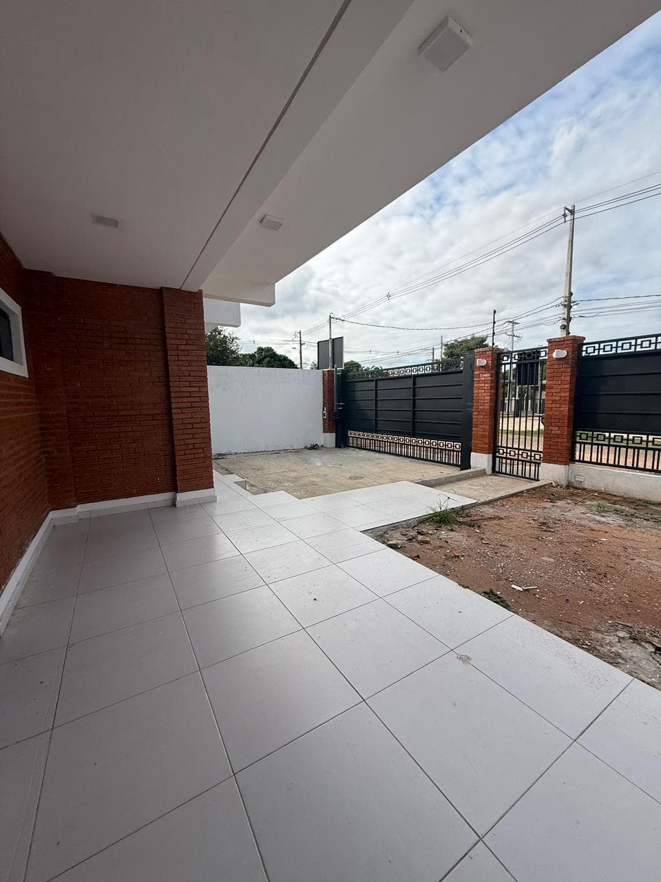 Dúplex Moderno a Estrenar con Asador y Patio en San Isidro, Lambaré – 2
