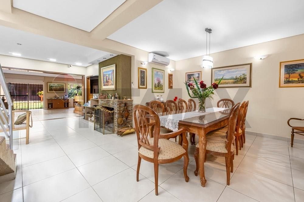 Residencia en venta en Barrio Recoleta – 3