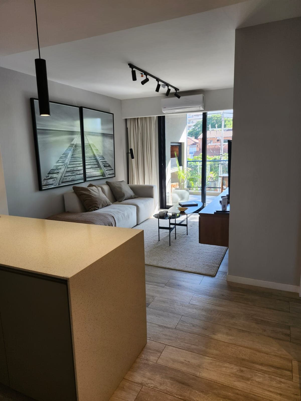 Departamento de 1 Dormitorio en Venta — MET Las Lomas, Asunción