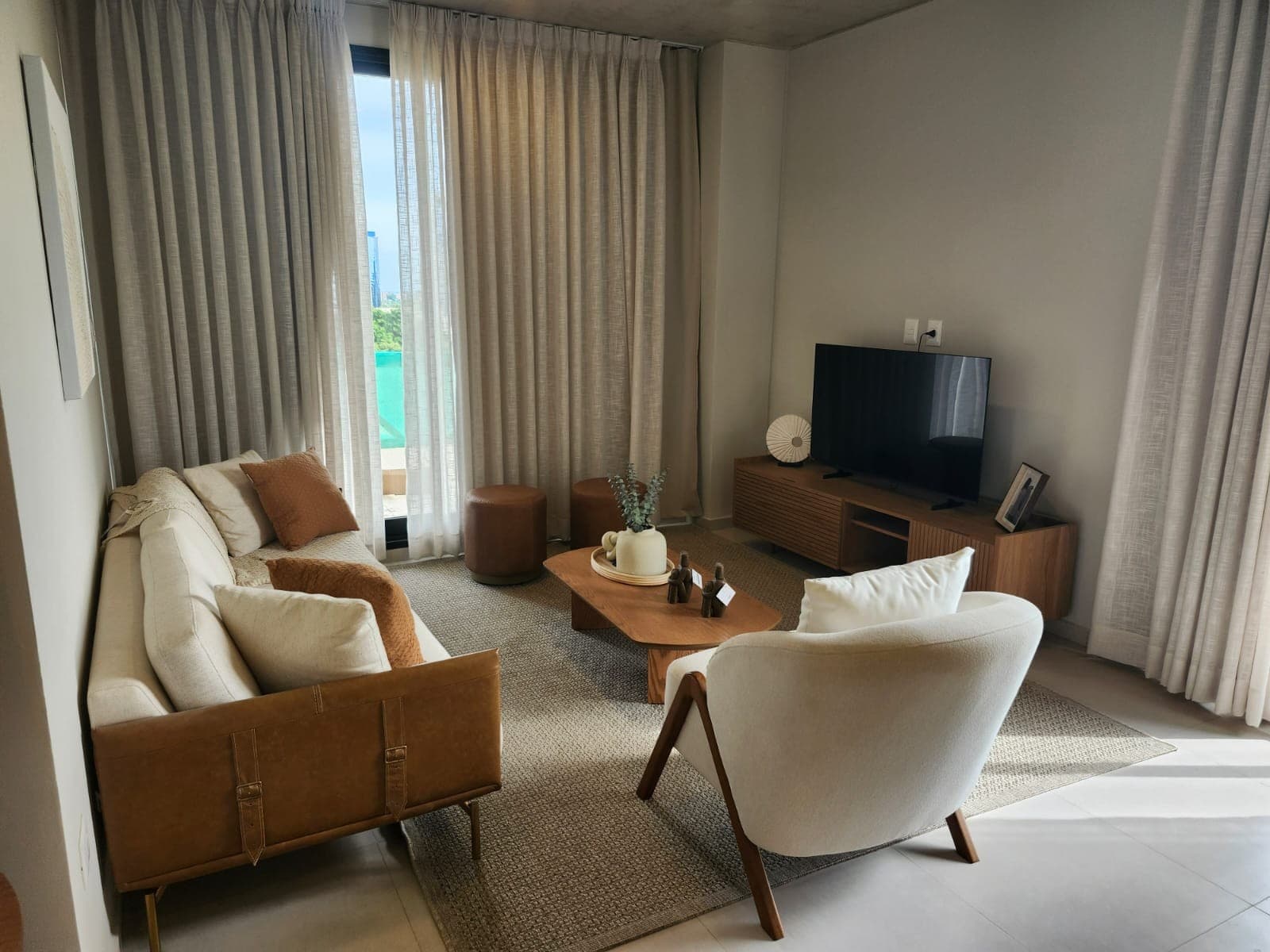 Departamento de 2 Dormitorios y 2 Baños Balcon Amplio en Venta – Near Shopping Mariscale Villa Morra / Recoleta – 3