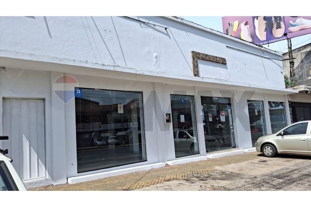 En alquiler local comercial sobre Avda Eusebio Ayala – 2