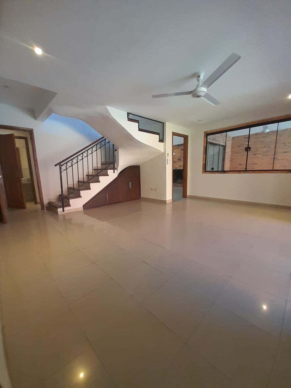 Alquilo Amplia Casa 3 Suites en Fernando Zona Norte – 2