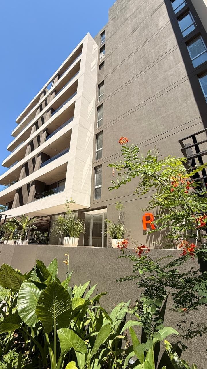Alquilo Hermoso departamento A ESTRENAR de 2 dormitorio en suite y baño social En el corazón de Villa morra!!