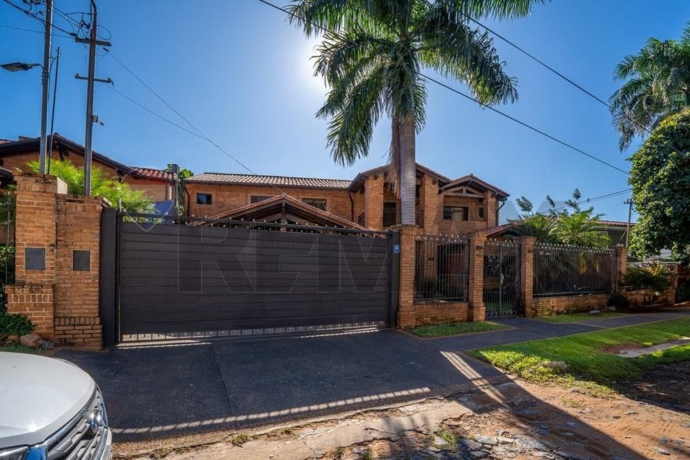 ALQUILO EXCLUSIVA RESIDENCIA DE 4 DORMITORIOS EN LAS LOMAS: LUJO Y CONFORT A PASOS DEL SHOPPING DEL SOL – 2