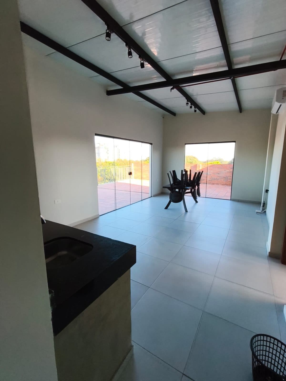 EN ALQUILER MONOAMBIENTE ZONA PINEDO, SAN LORENZO – 2