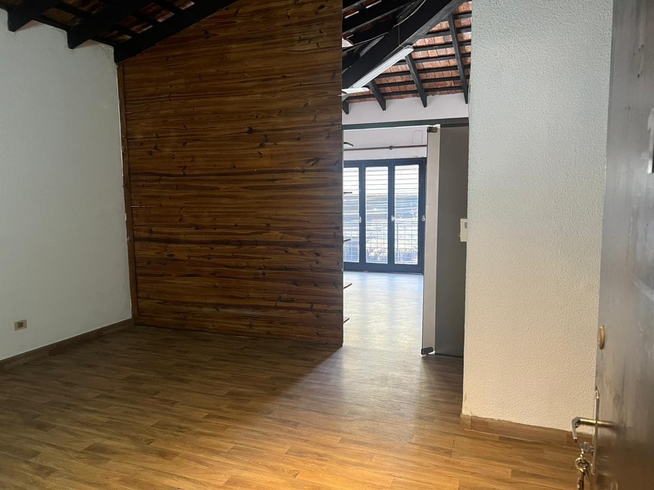 Alquilo Oficina en el Centro. Barrio La Encarnacion.