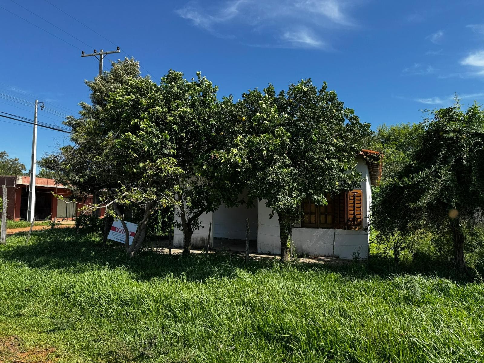 Vendo casa de 2 dormitorios en esquina frente a plaza en Limpio Ciudad Jardín – 2