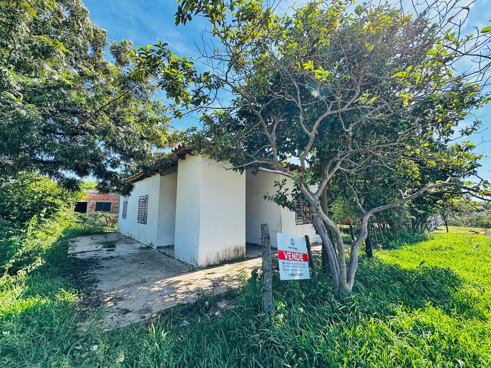 Vendo casa de 2 dormitorios en esquina frente a plaza en Limpio Ciudad Jardín – 3