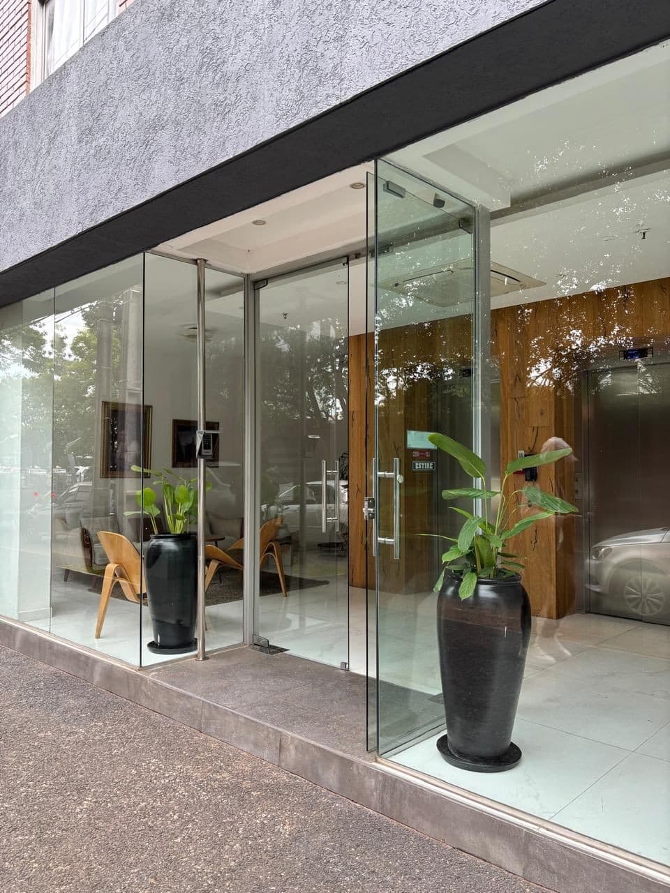 Departamento de 1 Dormitorio AMOBLADO en Edif Rembrandt, Ubicación Premium en Los Laureles, Villa Morra Recoleta – 3