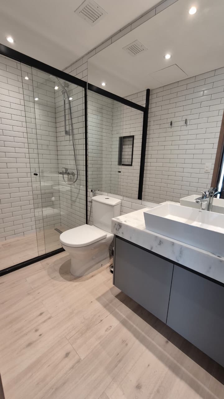 *Entrega el 30% del valor de tu departamento habitalo ya!!!* *Vivi en el corazon de Las Lomas en Asuncion deja de pagar alquileres caros* *EN URBAN MOLAS UNIDADES desde USD 122.372* *Consultanos* *La mejor relacion en estas variables : Ubicacion- costo – 3