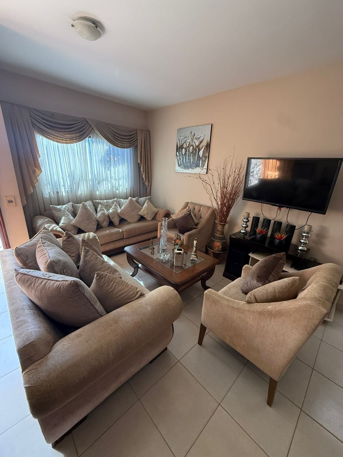 ALQUILO DUPLEX AMOBLADO ZONA CONMEBOL – 2