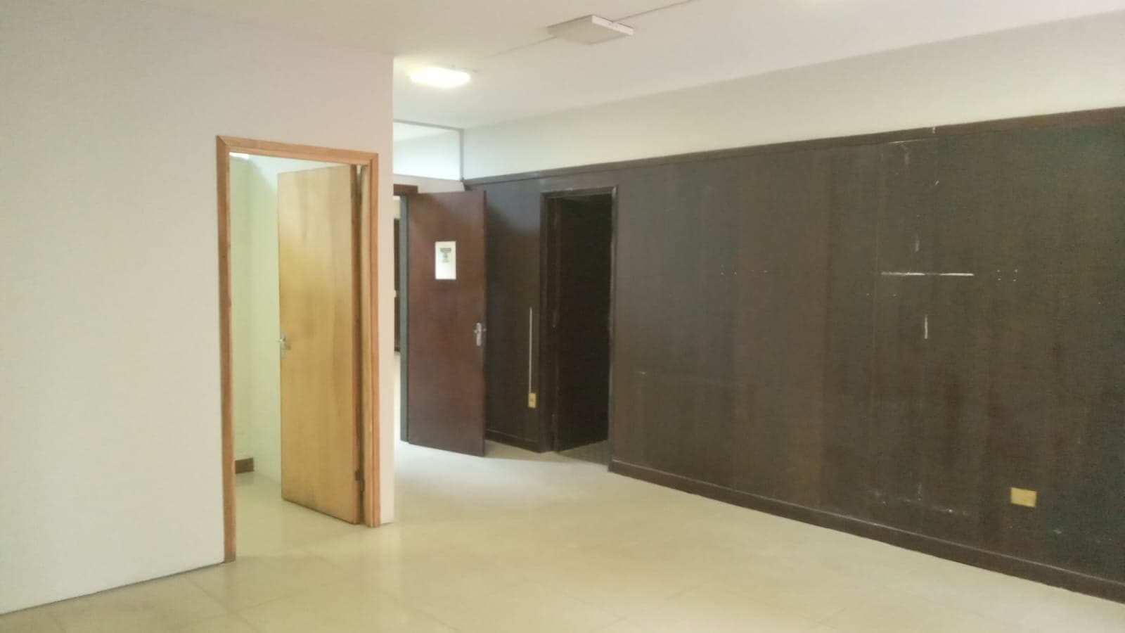 Alquilo oficina corporativa en el Centro de Asunción – 2