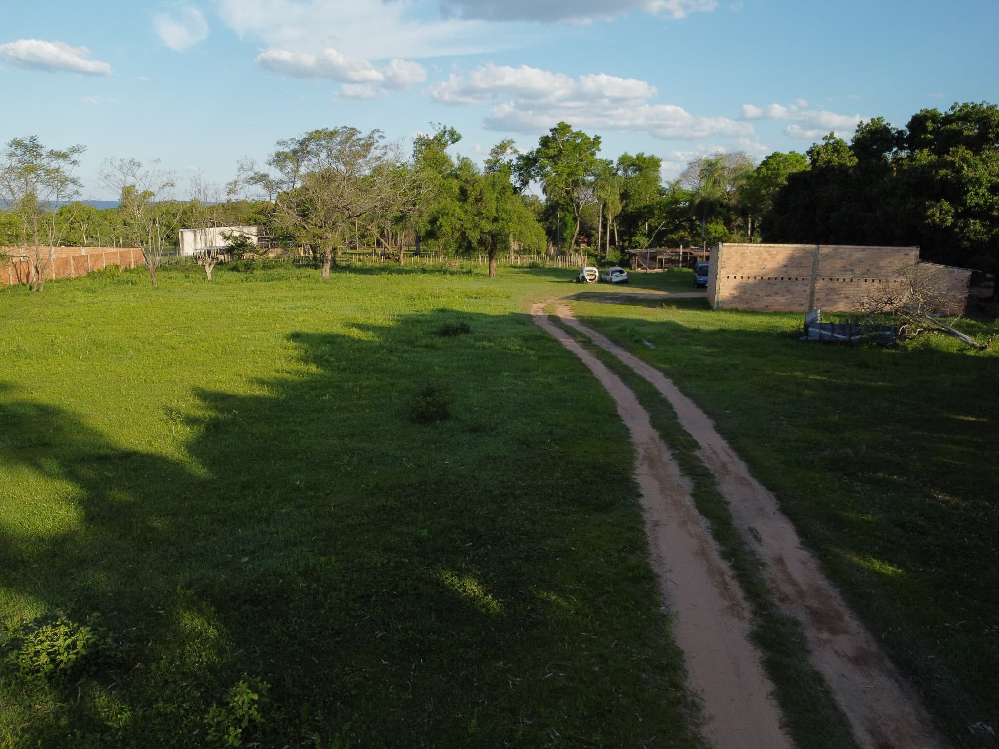 "Terreno Exclusivo en Areguá - Patiño: ¡Tu Oportunidad de Inversión Ideal!" – 3