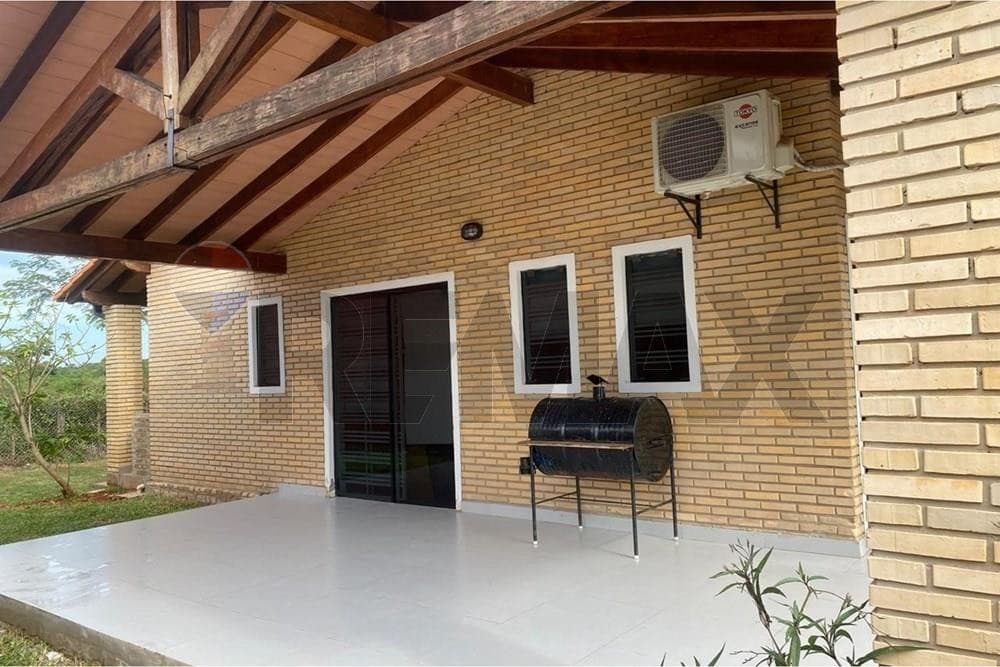ALQUILO CASA AMOBLADA Y EQUIPADA EN AREGUÁ J.A.