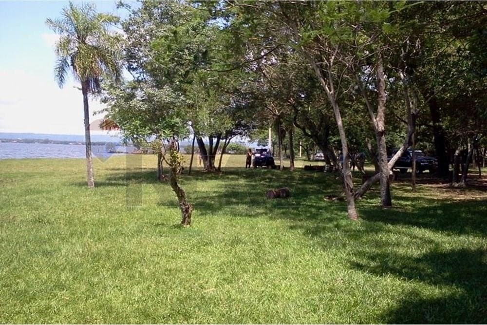 ALQUILO CASA AMOBLADA Y EQUIPADA EN AREGUÁ J.A. – 2