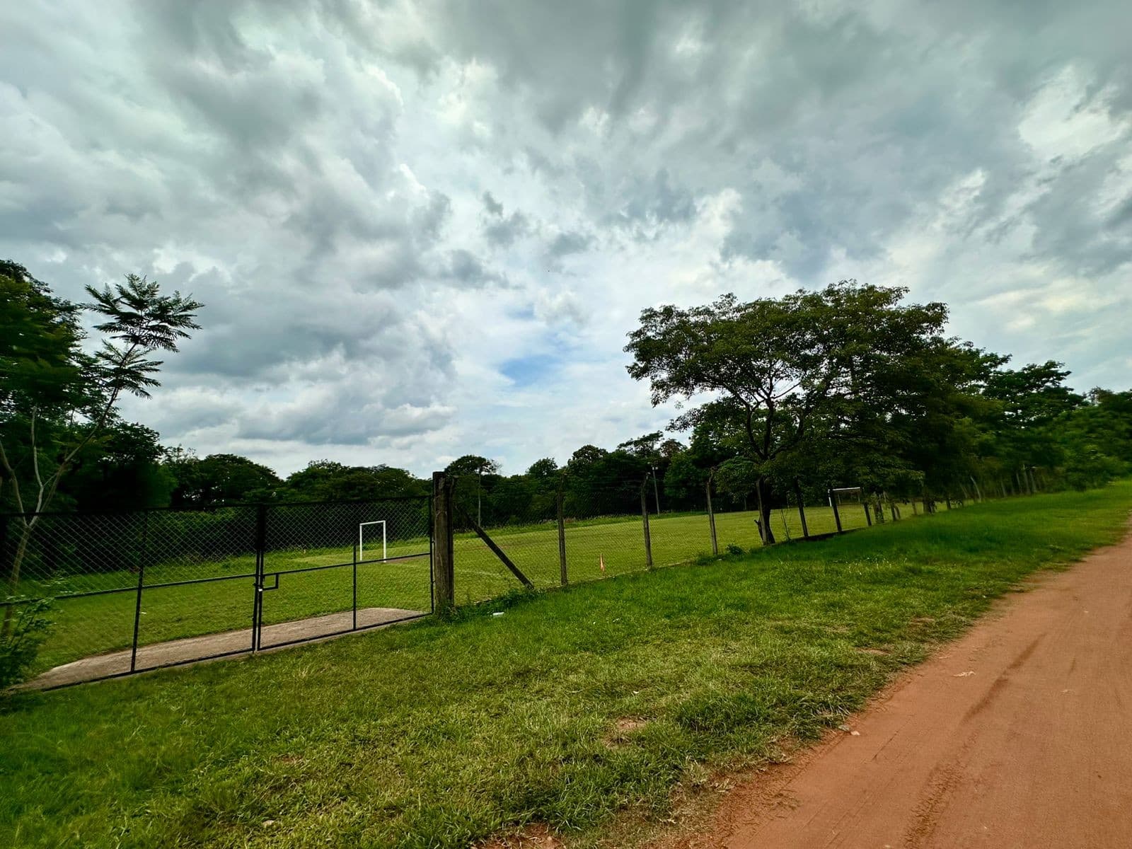 Hermoso terreno de 1 hectárea en el centro de Paraguarí – 2