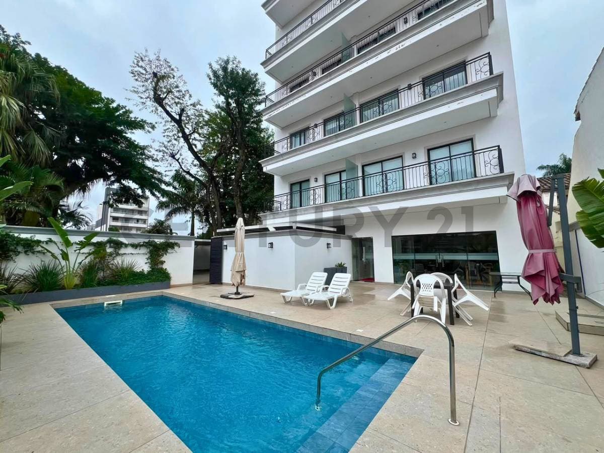 Alquiler de Exclusivo Departamento en Barrio Mburucuyá – 2