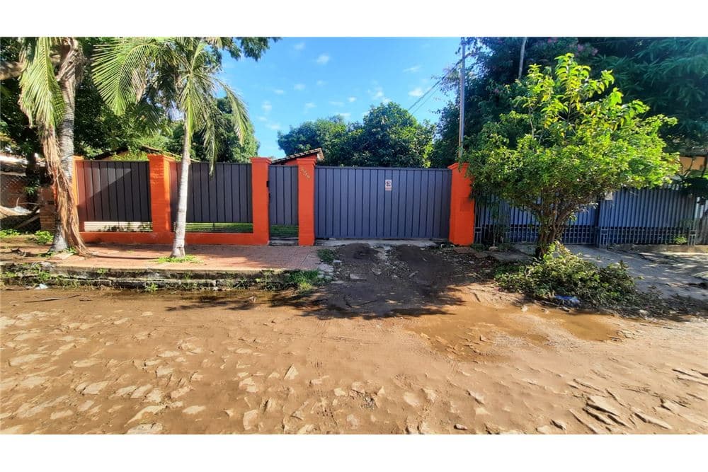 Terreno-Venta-Americo Merlo 659 entre Dr. Sosa y Dr. Nogues, Salvador del Mundo, Asunción