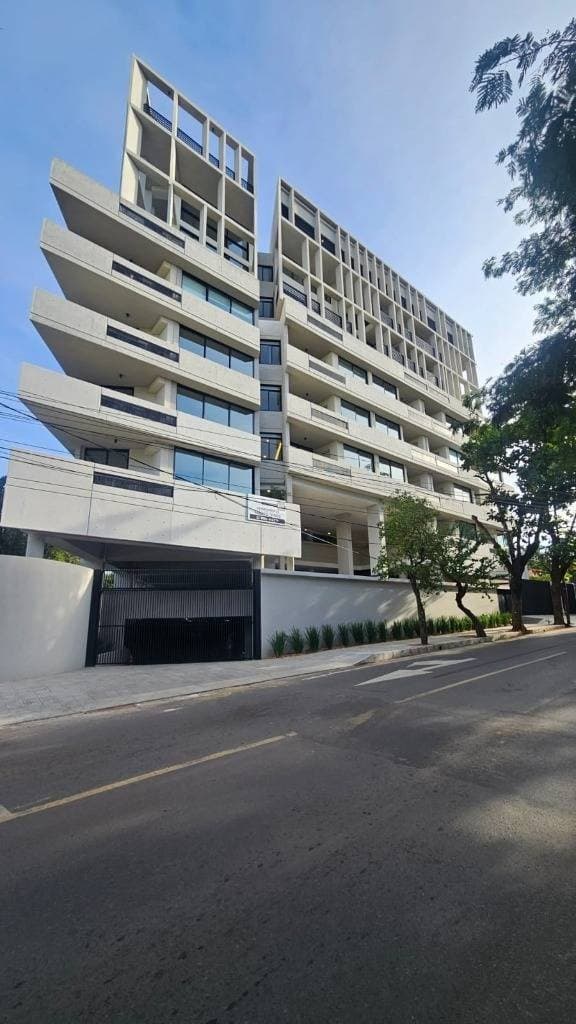 DEPARTAMENTO EN ALQUILER EN LOS LAURELES, ASUNCIÓN.