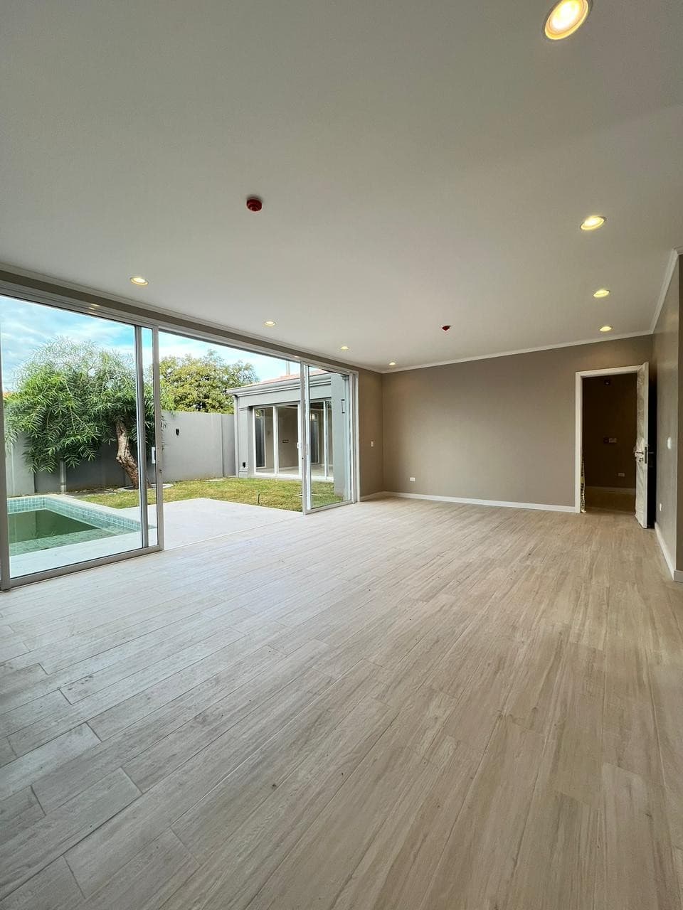 Residencia a estrenar en alquiler | Villa Aurelia – 2