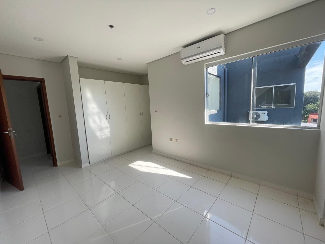 ALQUILO DEPARTAMENTO DE 3 HABITACIONES ZONA SHOPPING PINEDO – 3