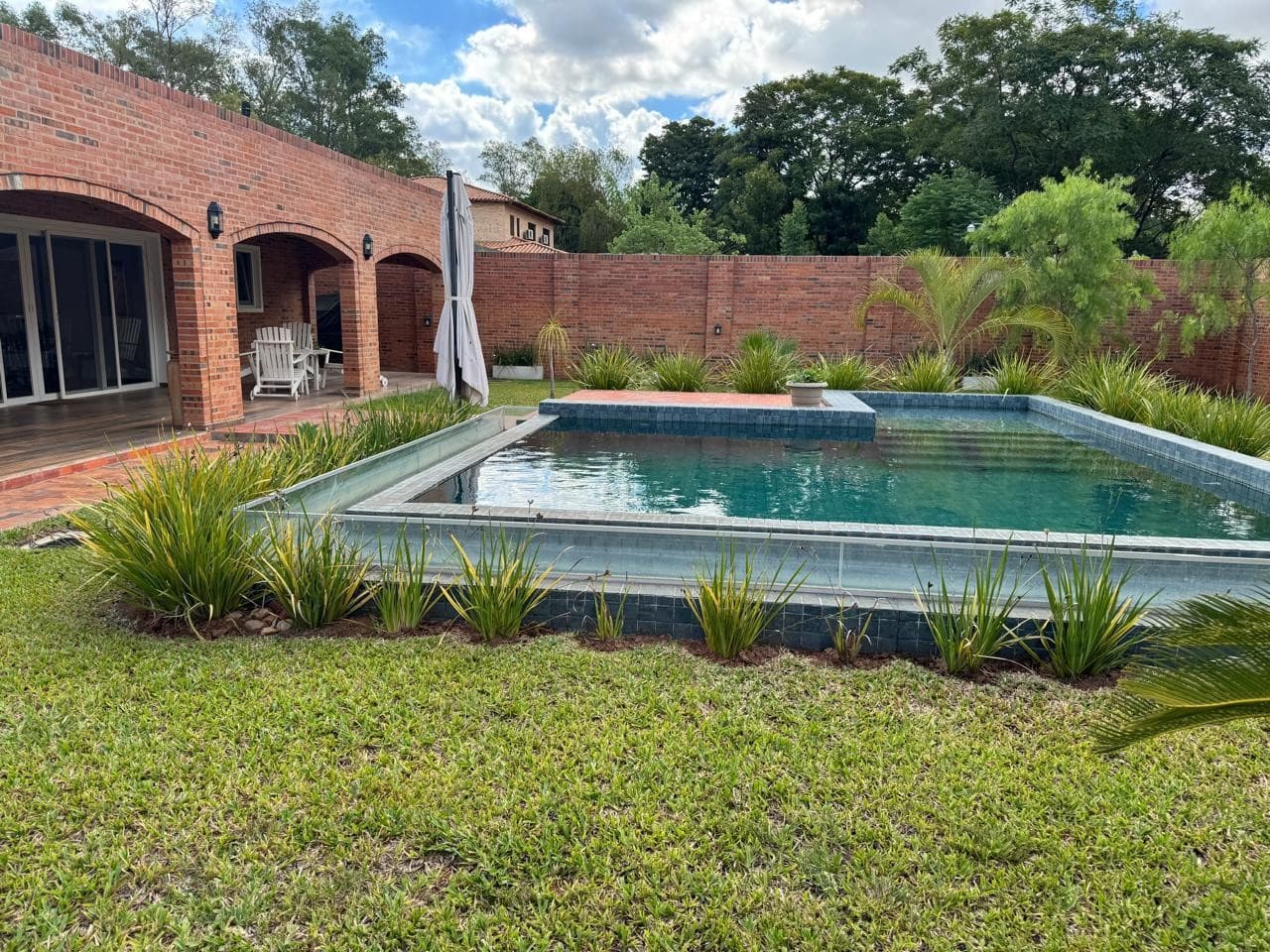 HERMOSA CASA EN ALQUILER ZONA SURUBI.I – 2